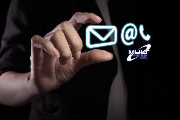 fale com a Multintercambio - Londrina